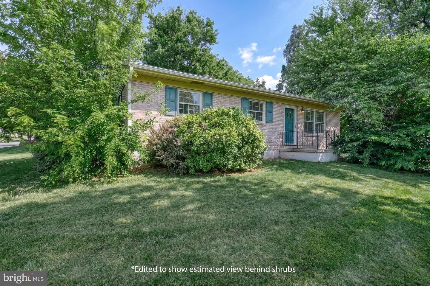 861 W Foxcroft Drive photo 3