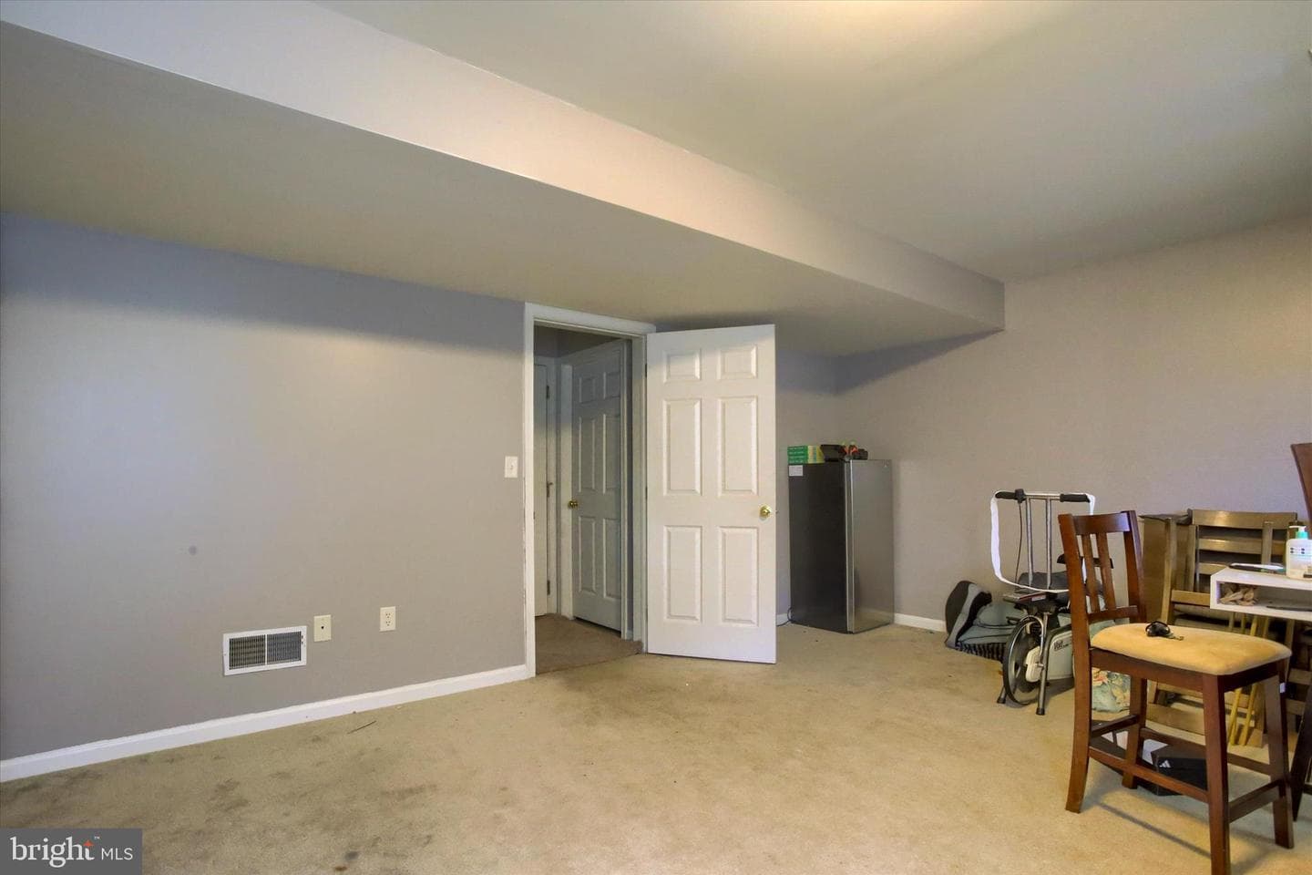6347 Mercury Drive photo 28