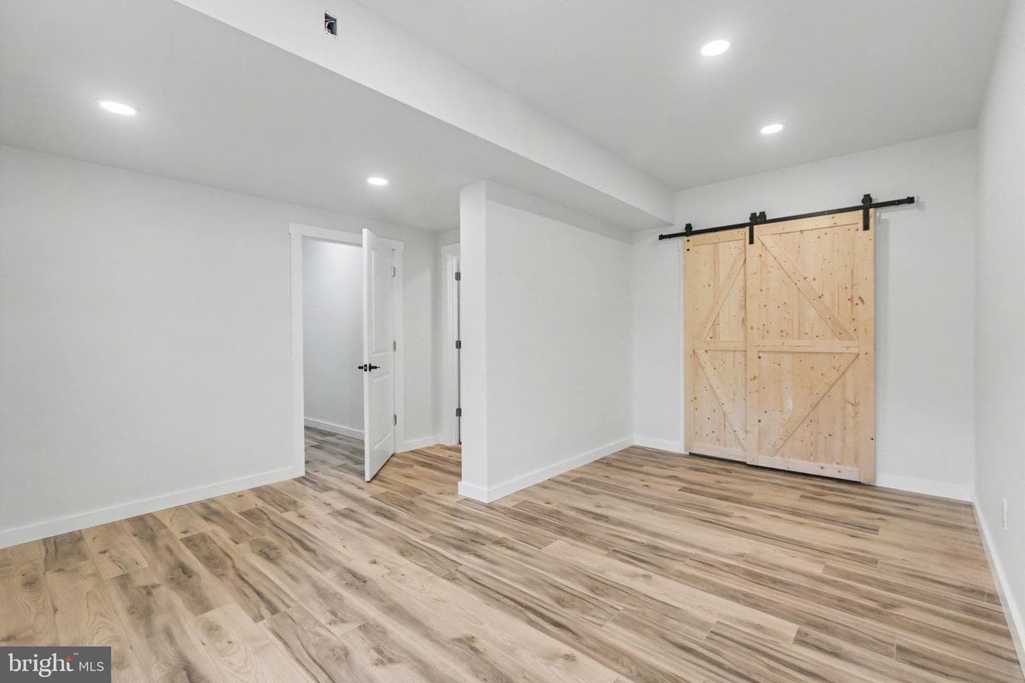 12 Oak Lane photo 33