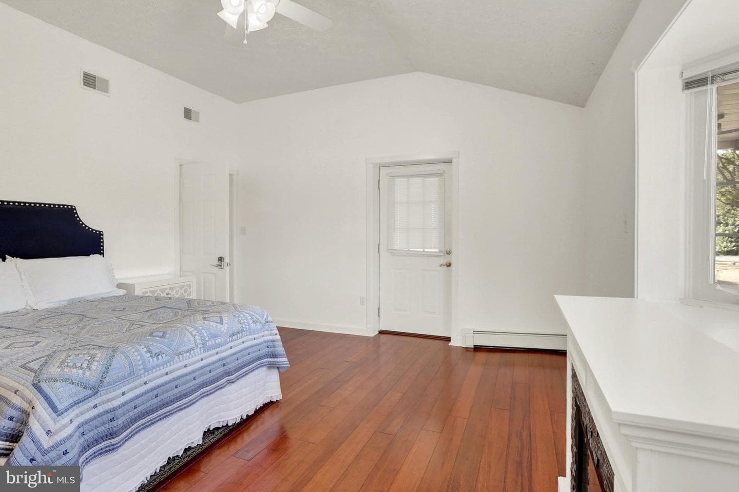 235 Ridge Hill photo 39