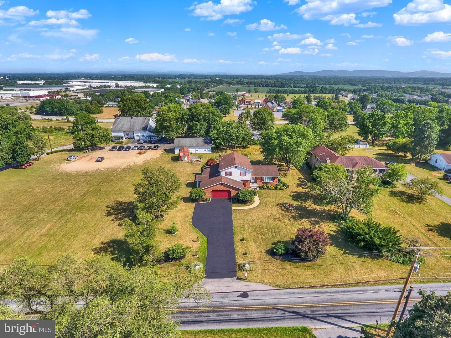 235 Ridge Hill photo 58