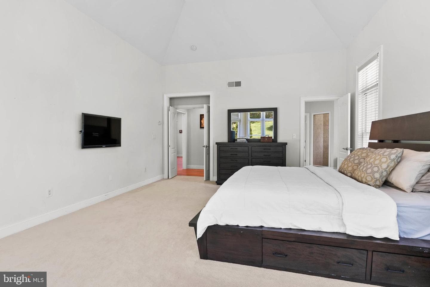5029 Heatherington Way photo 34