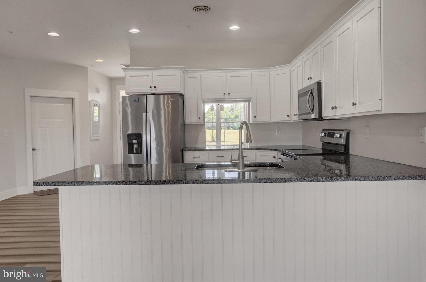 103 Blackbird Ln photo 14