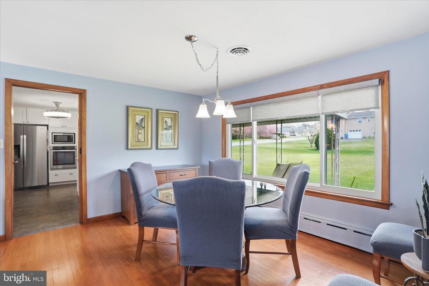 630 Charles Street photo 11