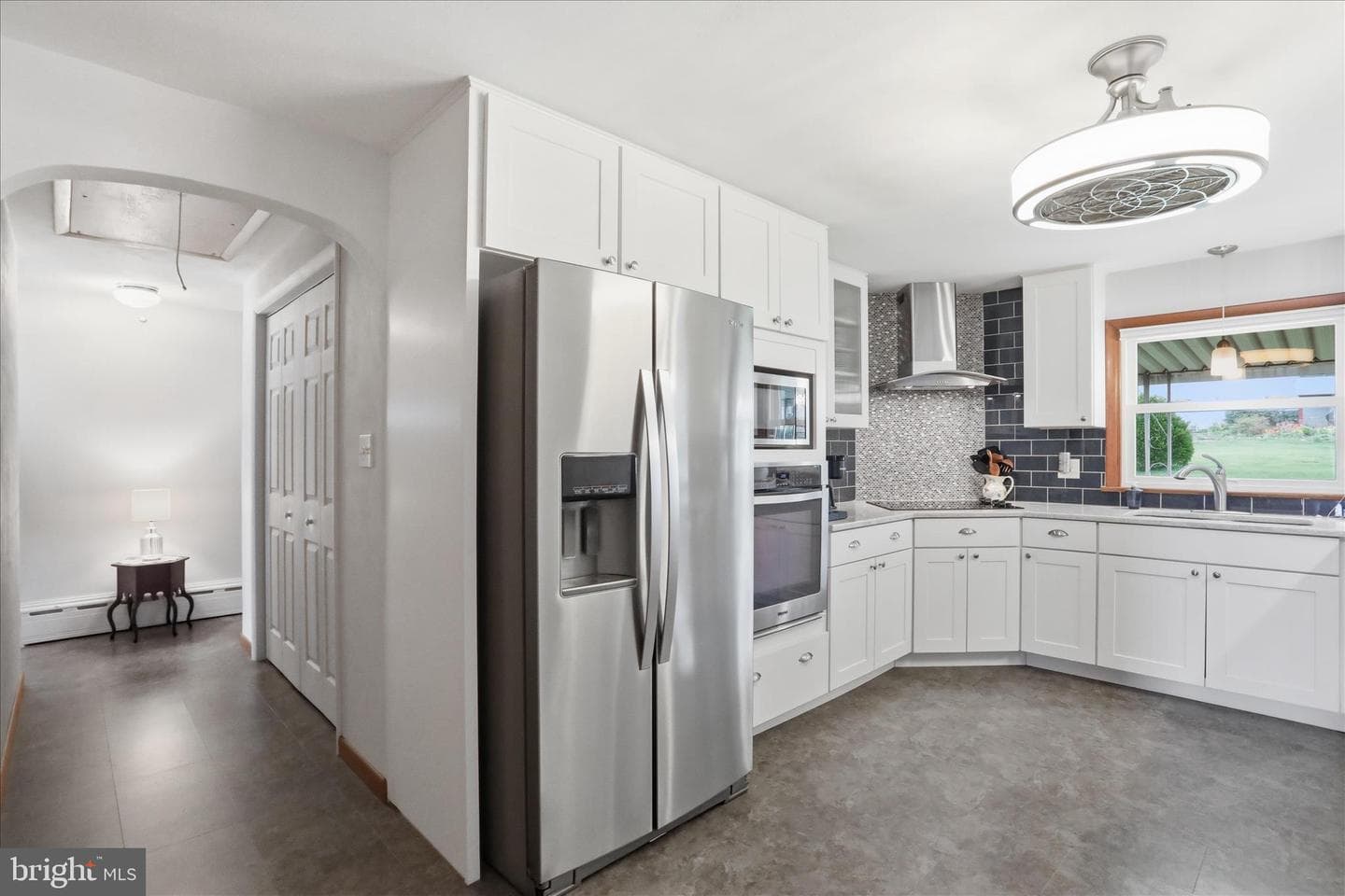 630 Charles Street photo 14