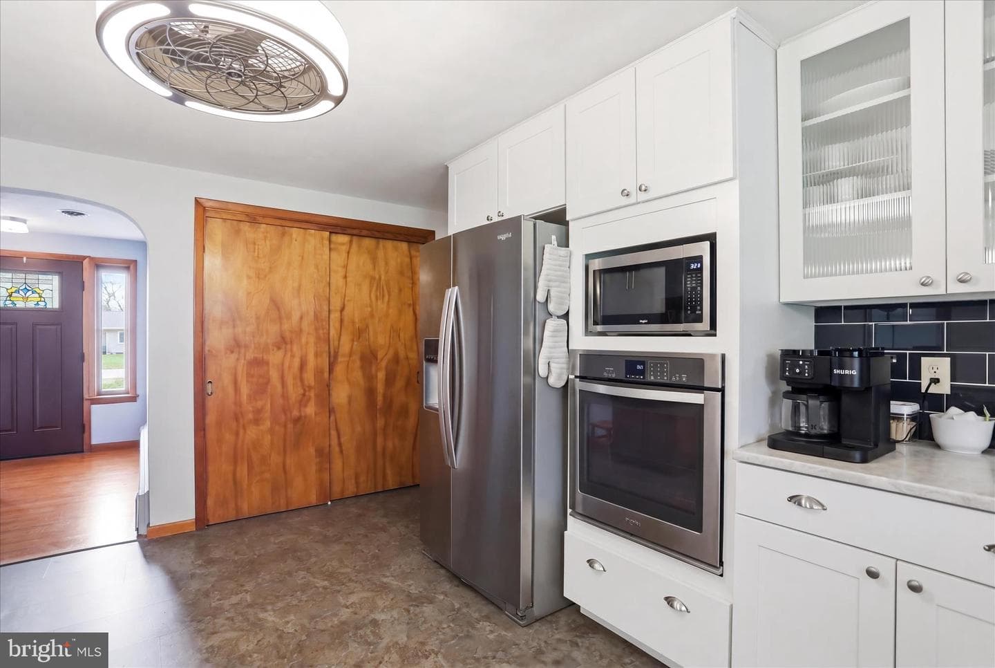 630 Charles Street photo 18