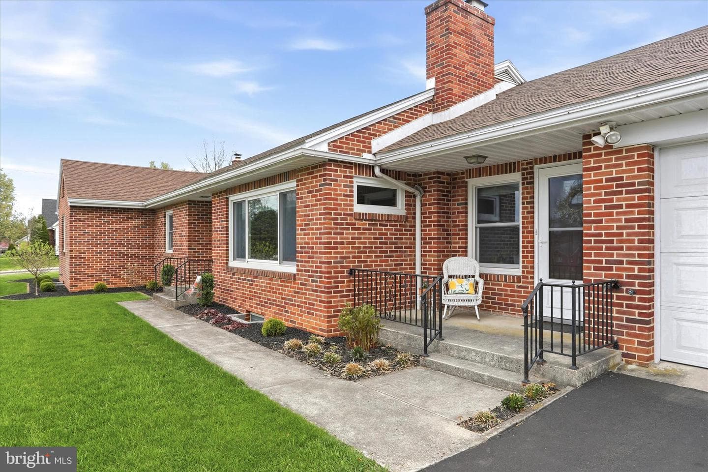 630 Charles Street photo 5
