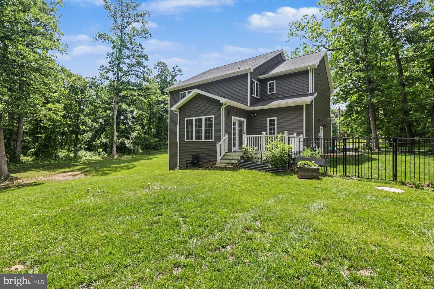 826 Sandbank Road photo 37