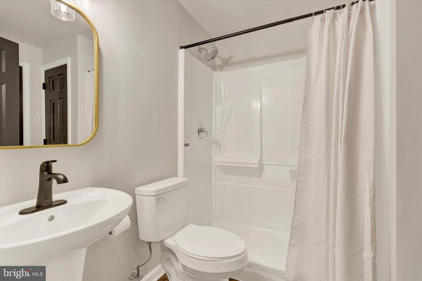 207 Pike Court photo 23