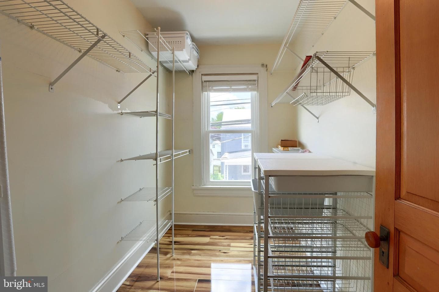 9 S Washington Street photo 17