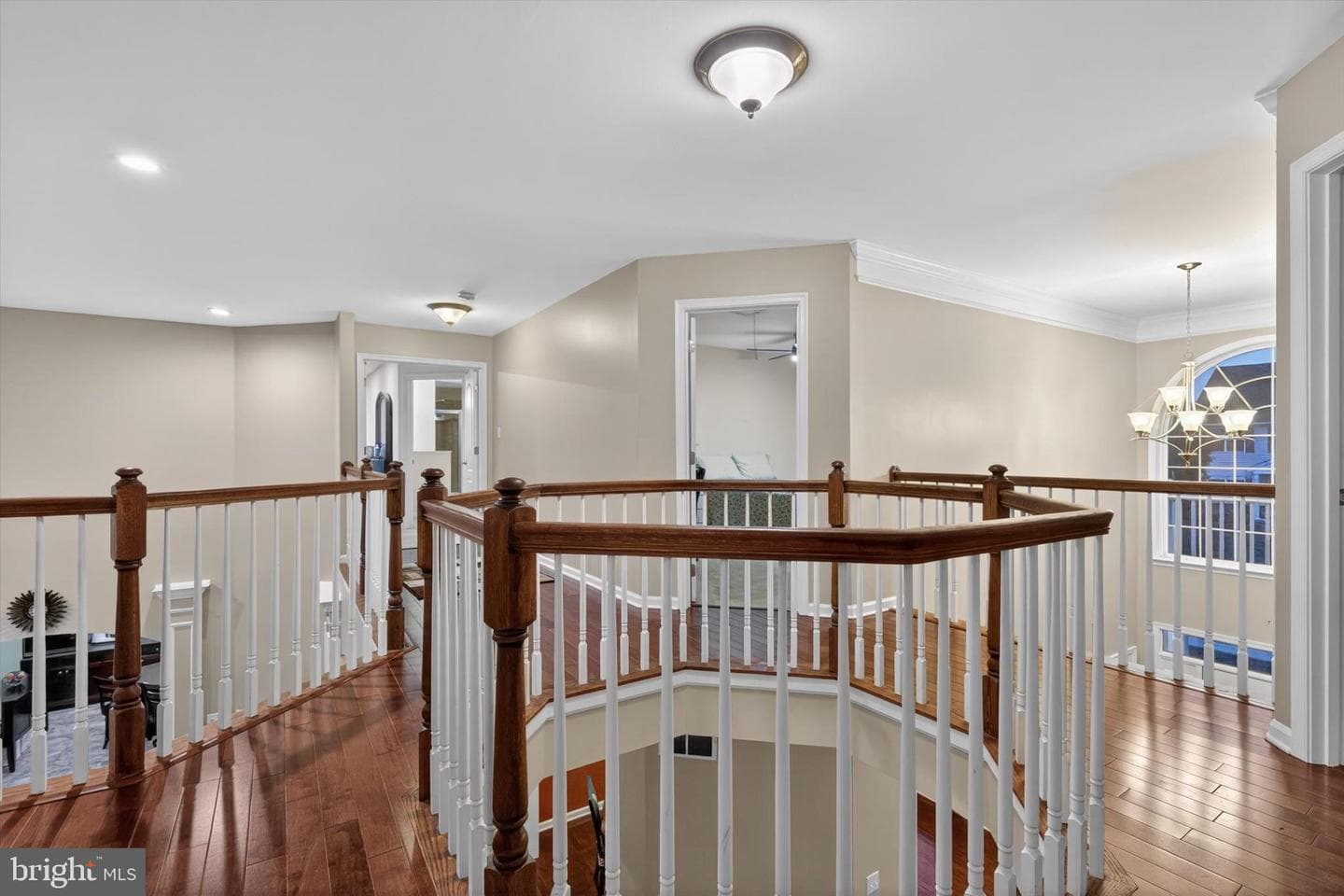 16 Foxwood Boulevard photo 28