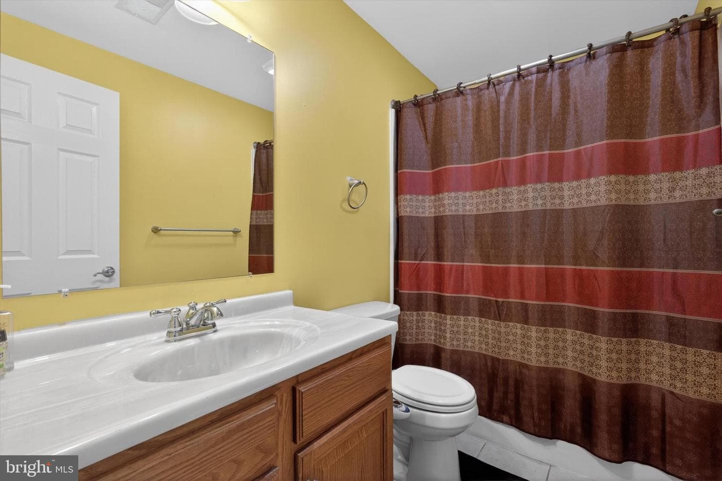 16 Foxwood Boulevard photo 39