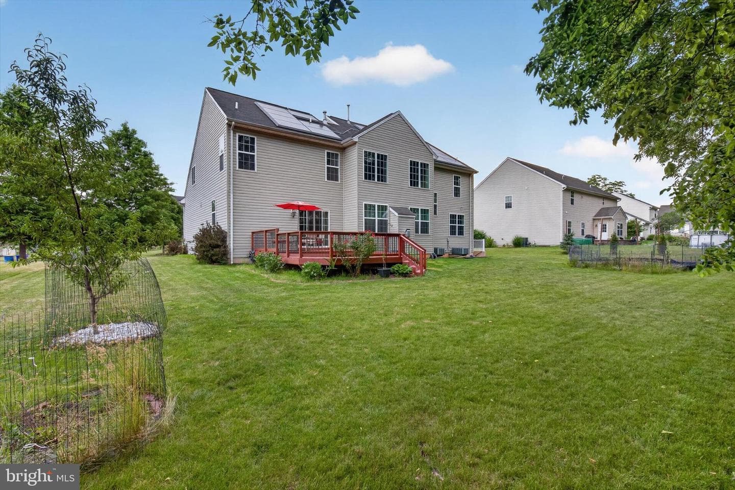 16 Foxwood Boulevard photo 46