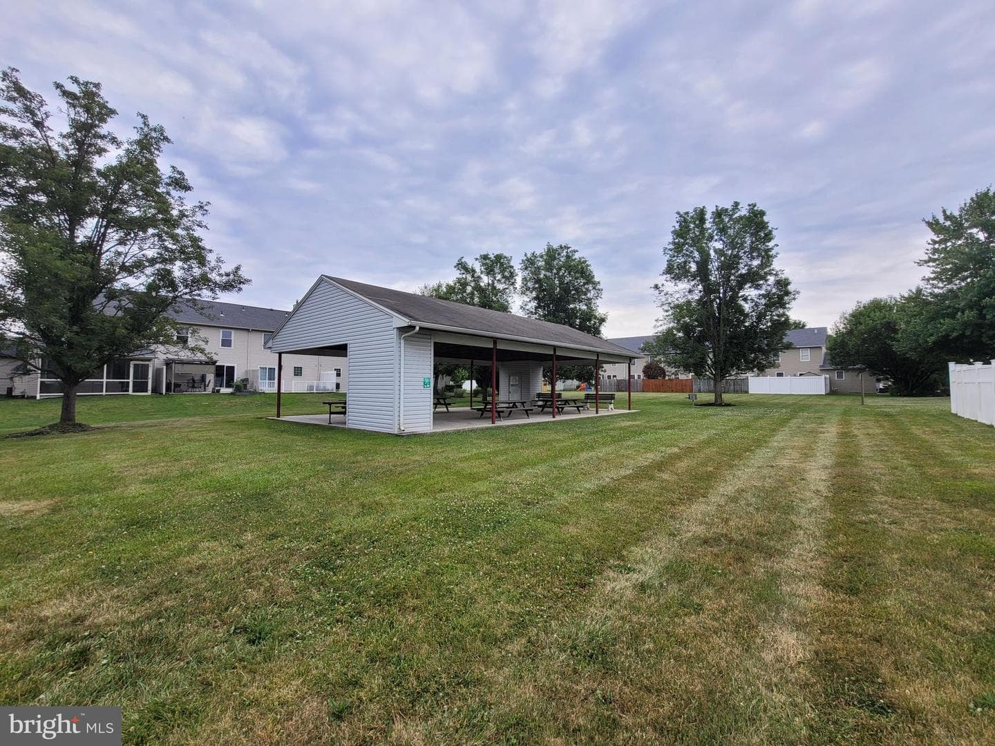 57 Nottingham Drive photo 34