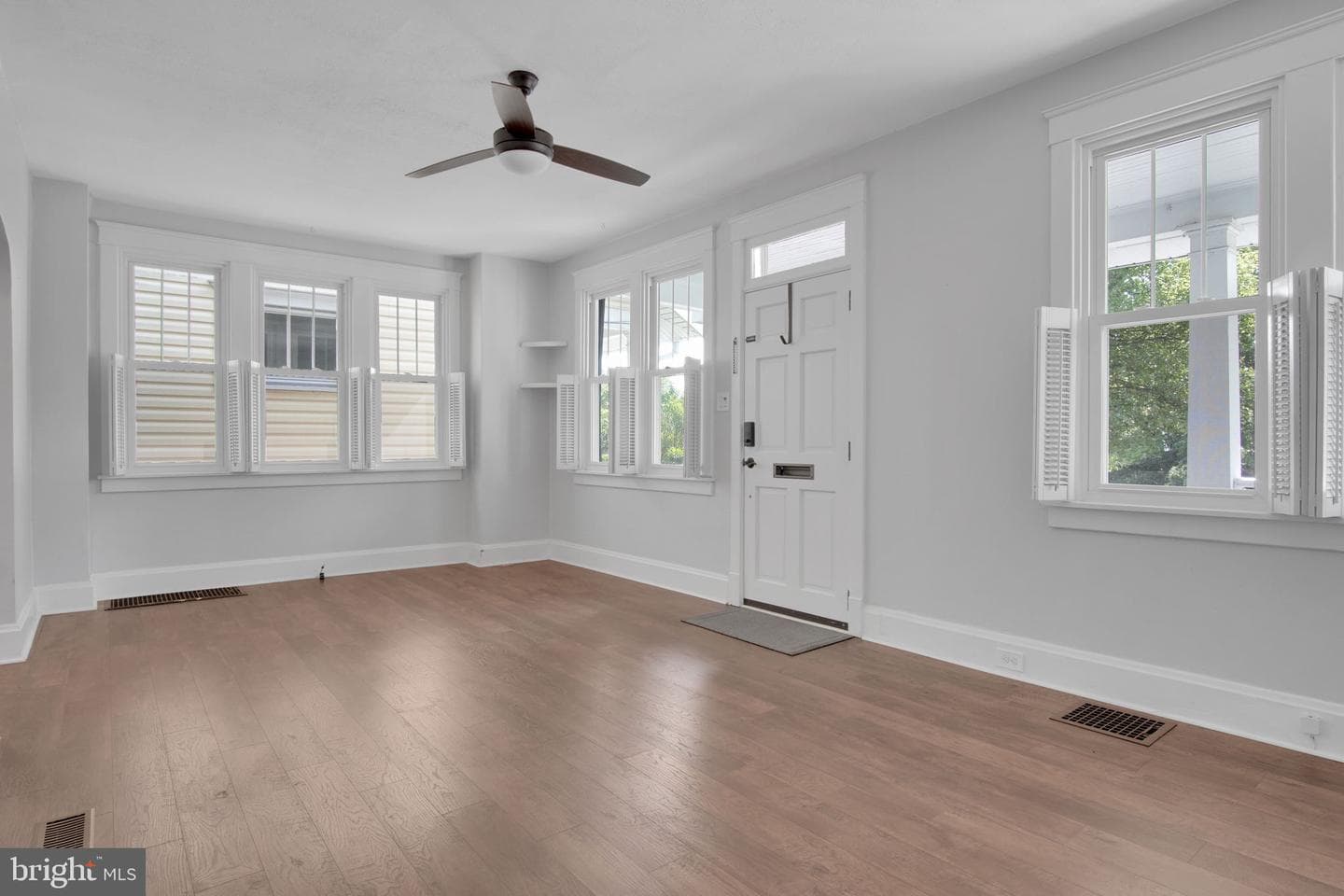 337 Franklin Street photo 4