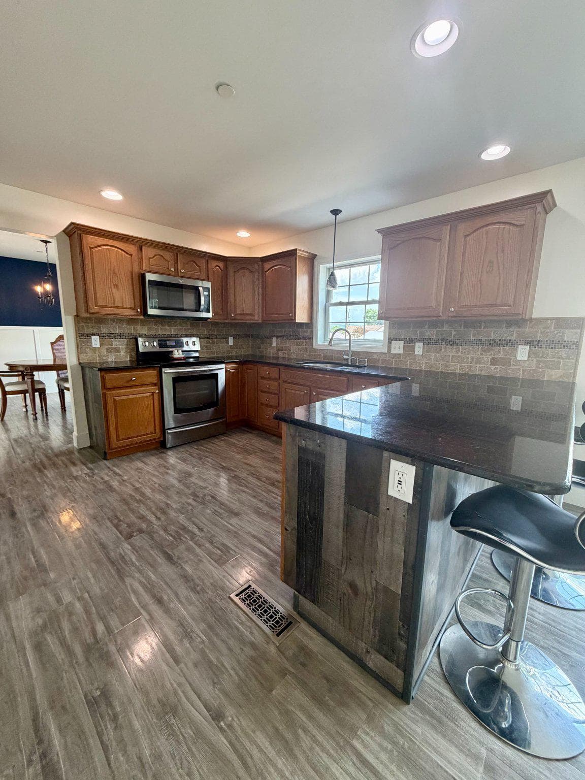 222 Chester Road photo 10
