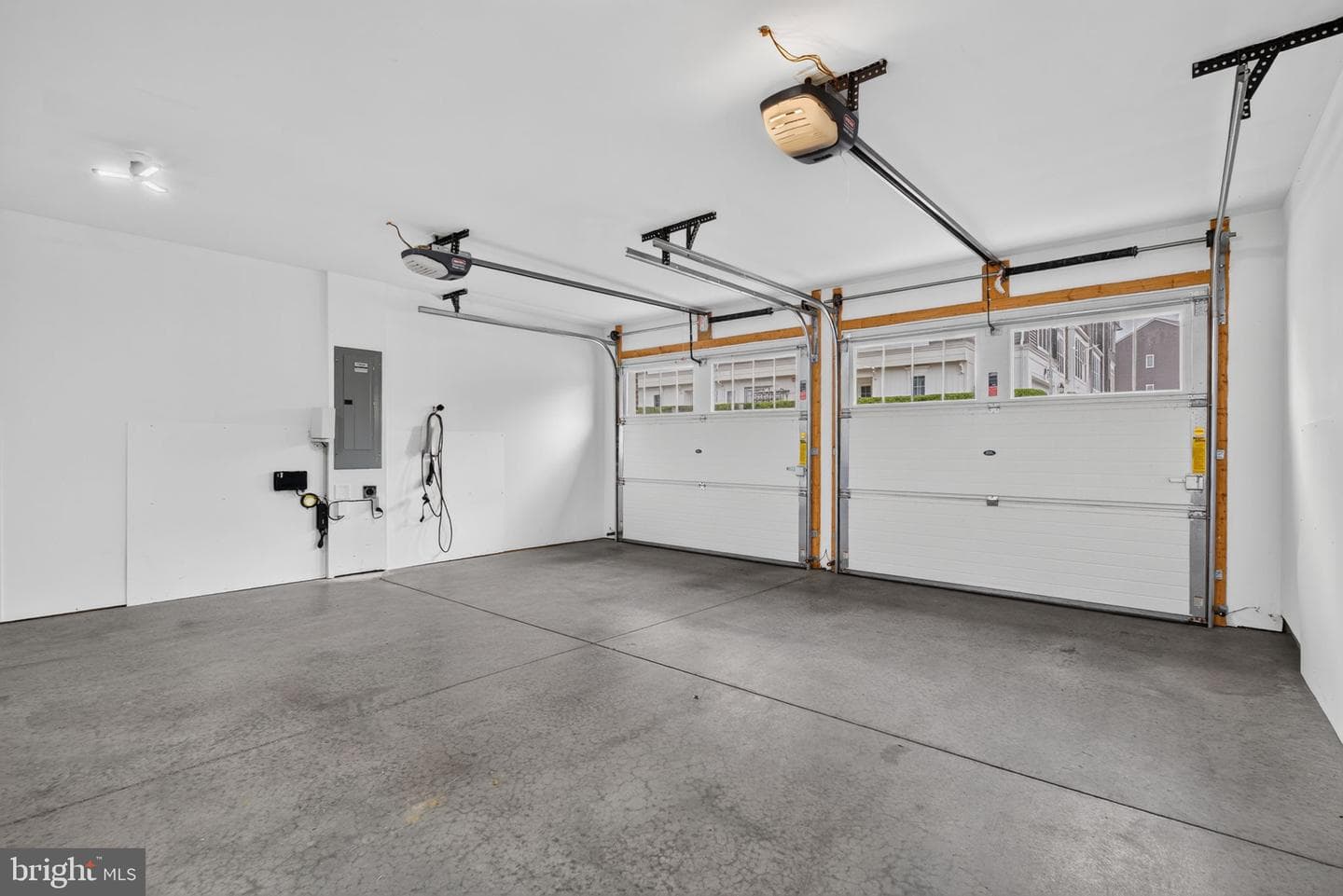 1403 Woolford Way photo 38