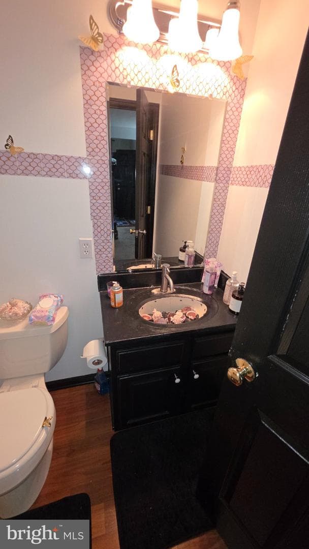 57 Keefer Way photo 10