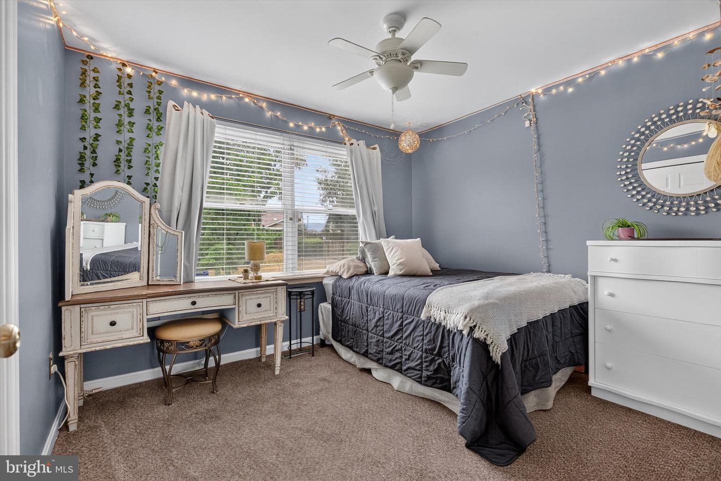 6128 Wallingford Way photo 27