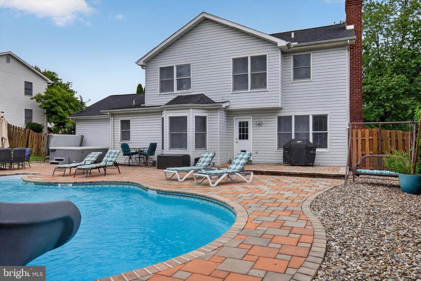 6128 Wallingford Way photo 38