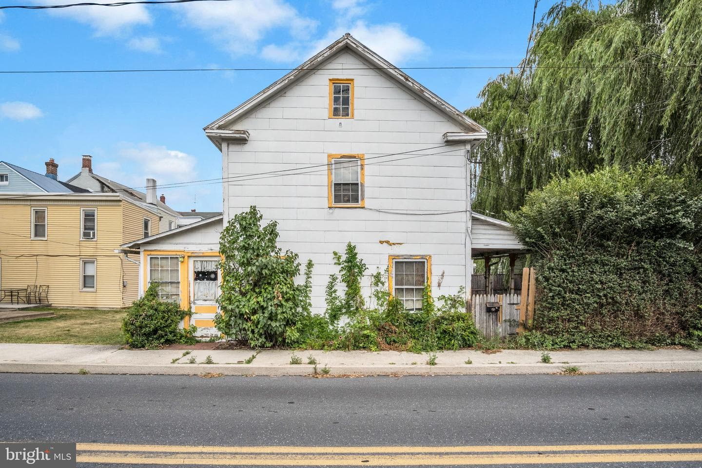 3 S Locust Street photo 6