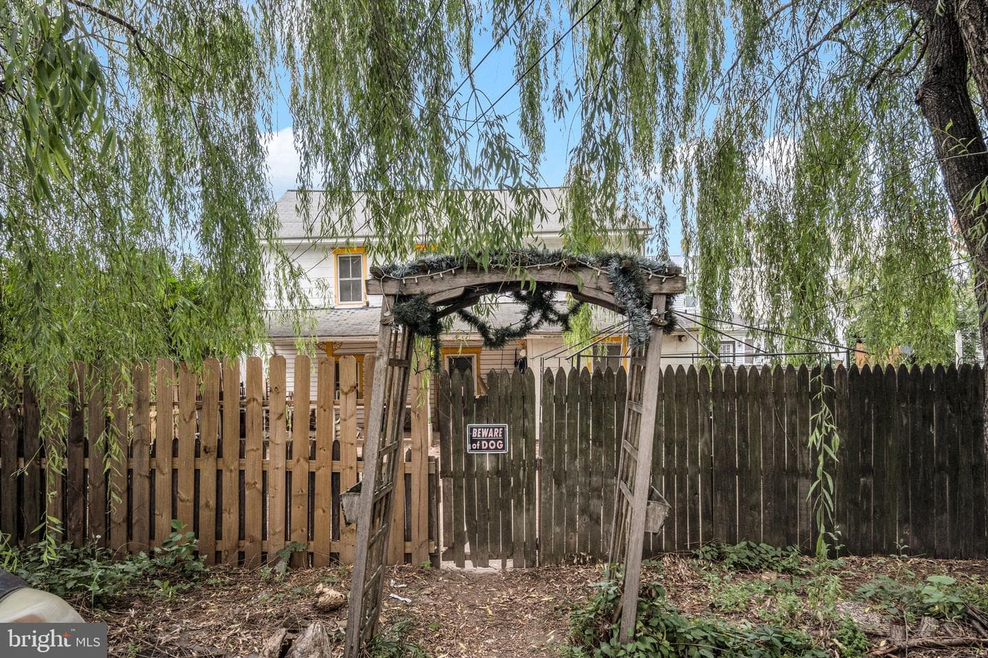 3 S Locust Street photo 7