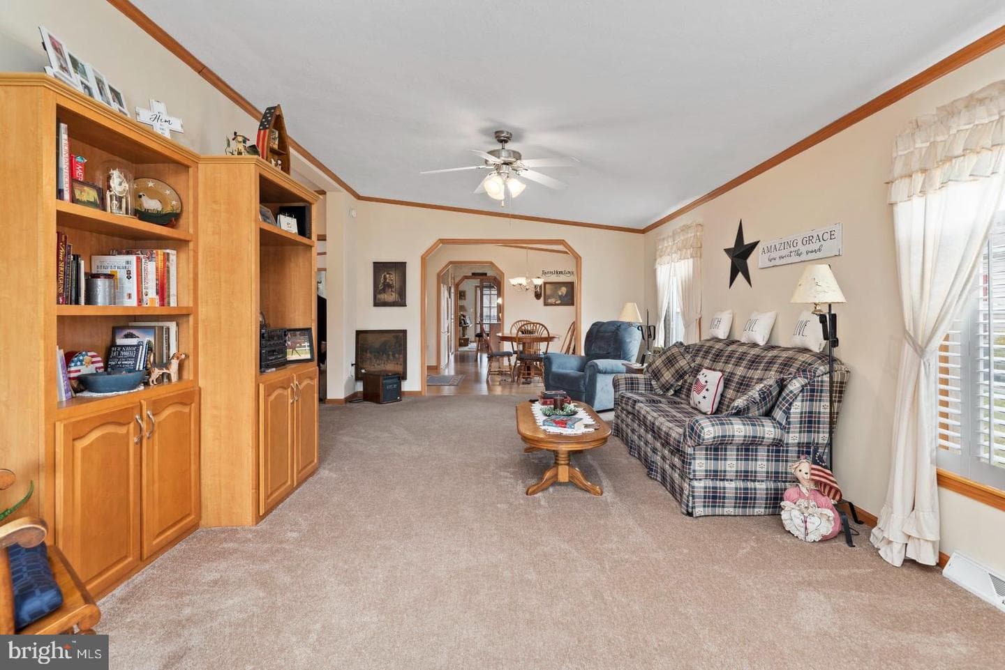 30 Adele Ave photo 17