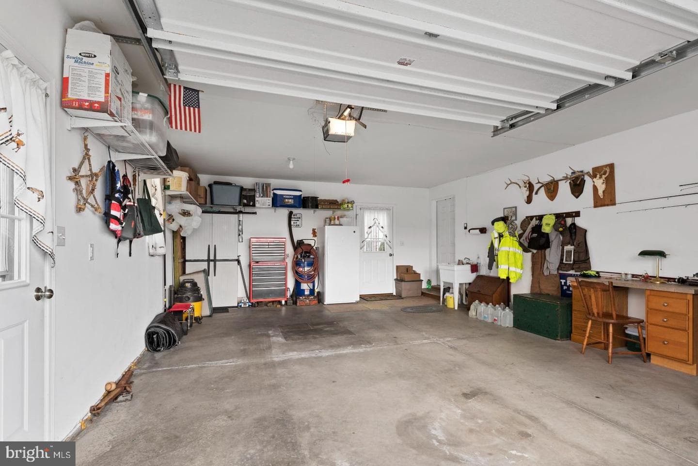 30 Adele Ave photo 27