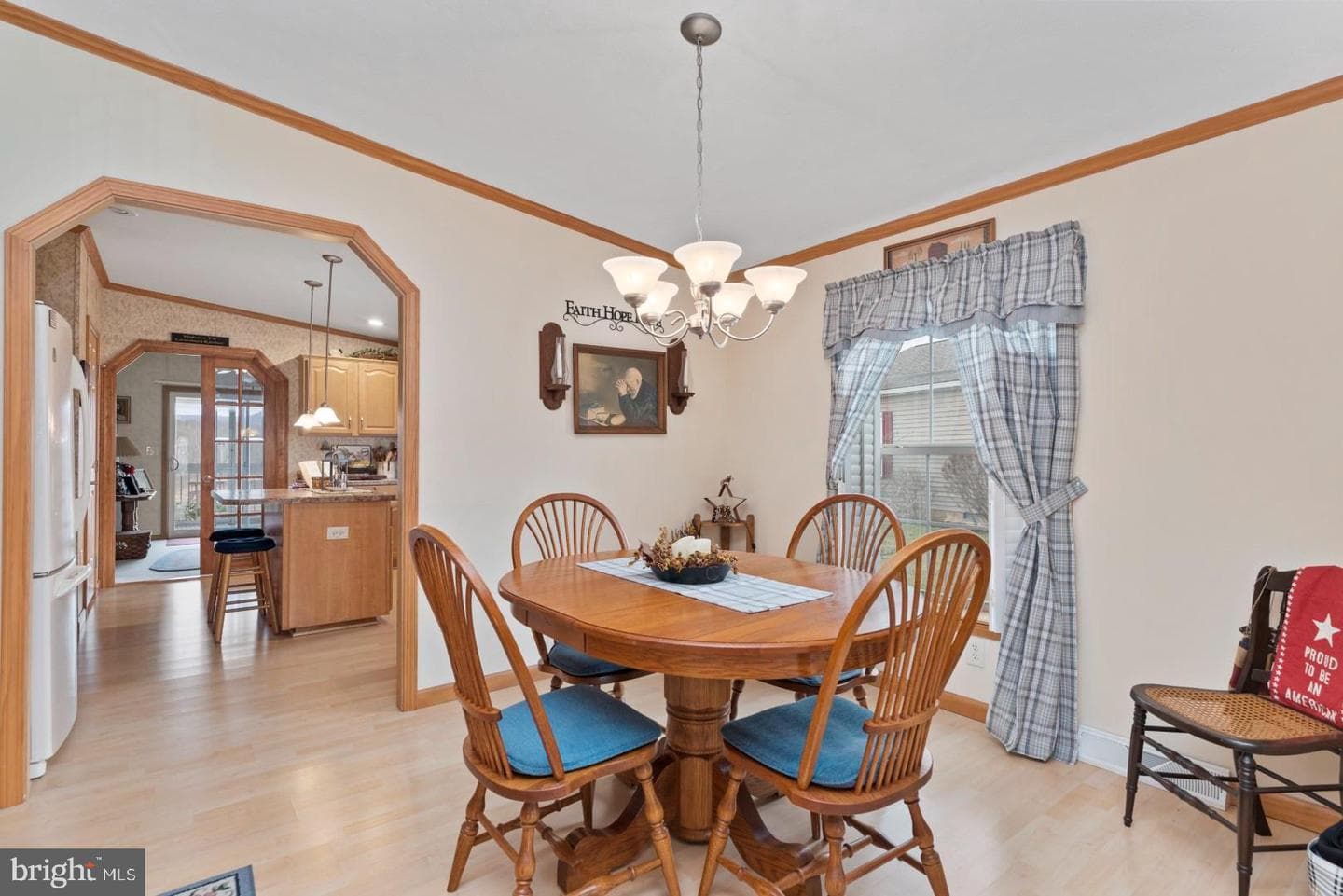 30 Adele Ave photo 9