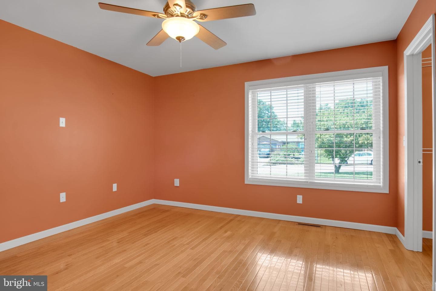 42 Ridge Avenue photo 18