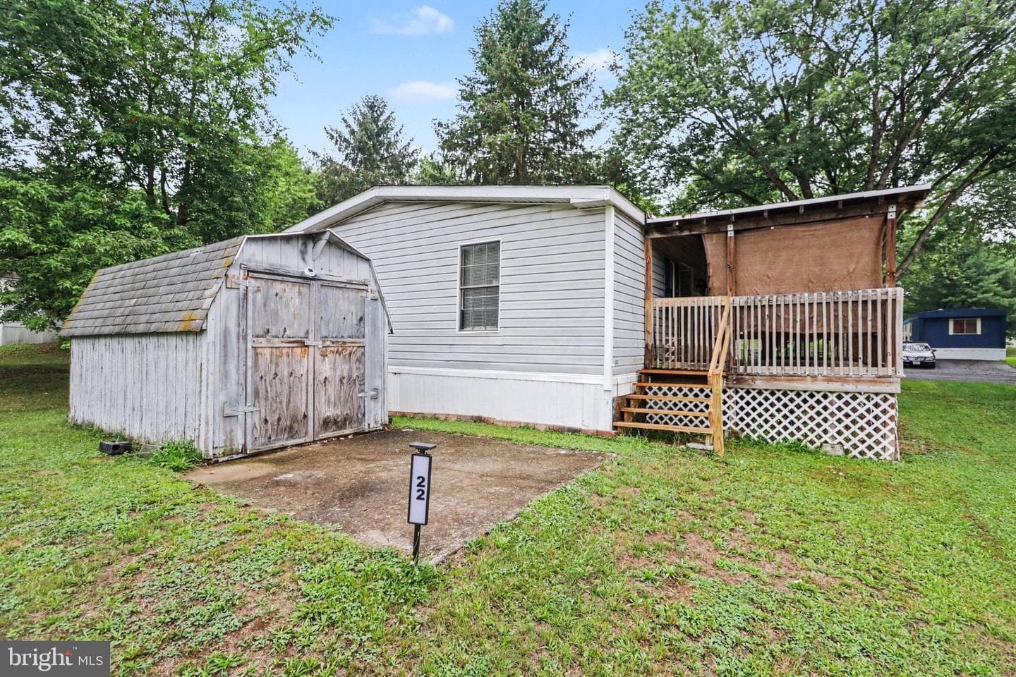 22 Magnolia Lane photo 28