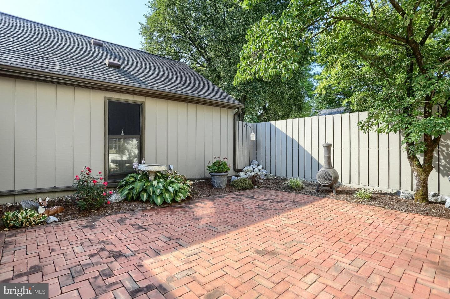14 Kensington Square photo 37