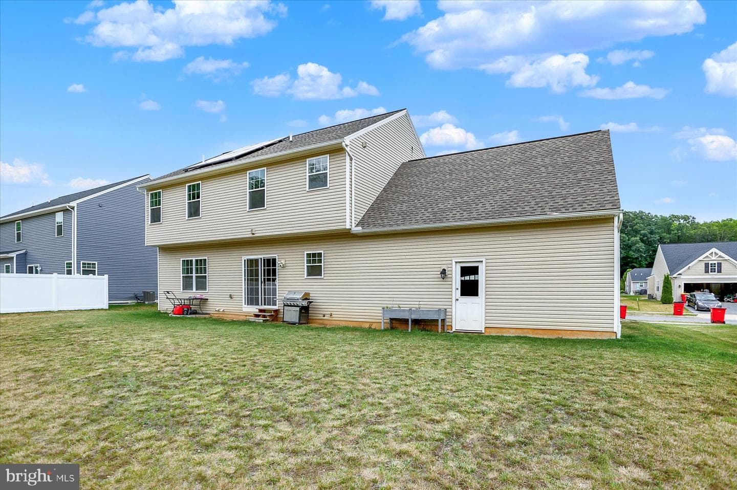 304 Lexington Lane photo 34