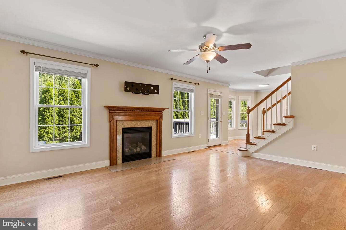 112 Hilltop Court photo 4
