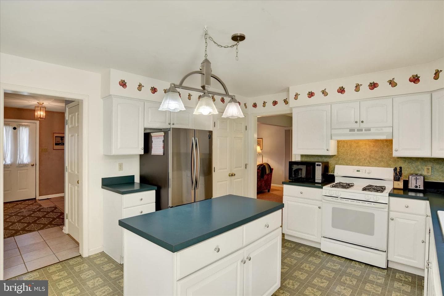 1153 Fleming Drive photo 5