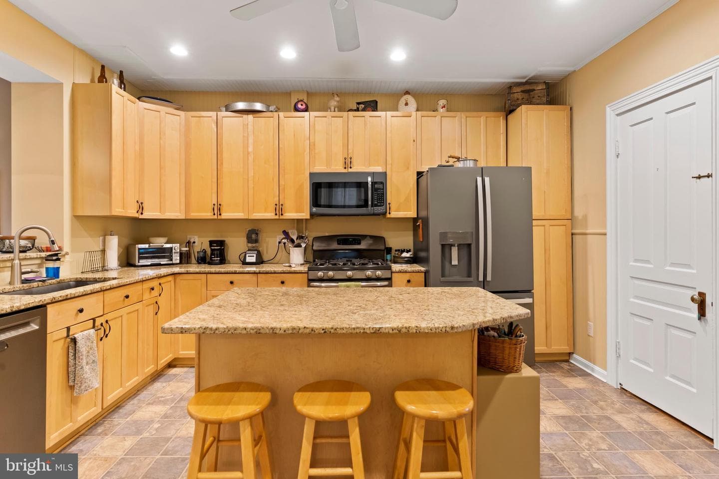 114 Third Street photo 17