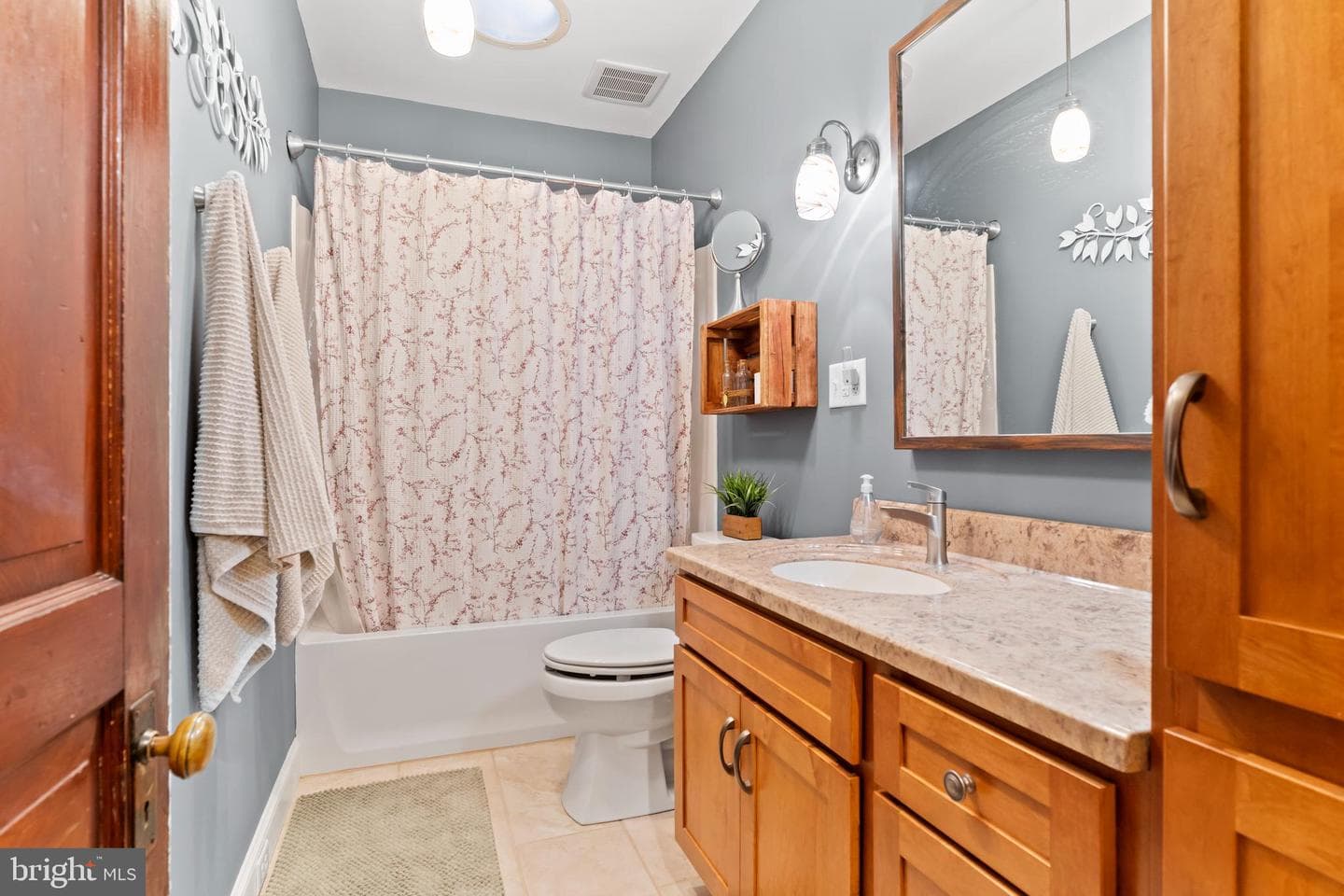 114 Third Street photo 39