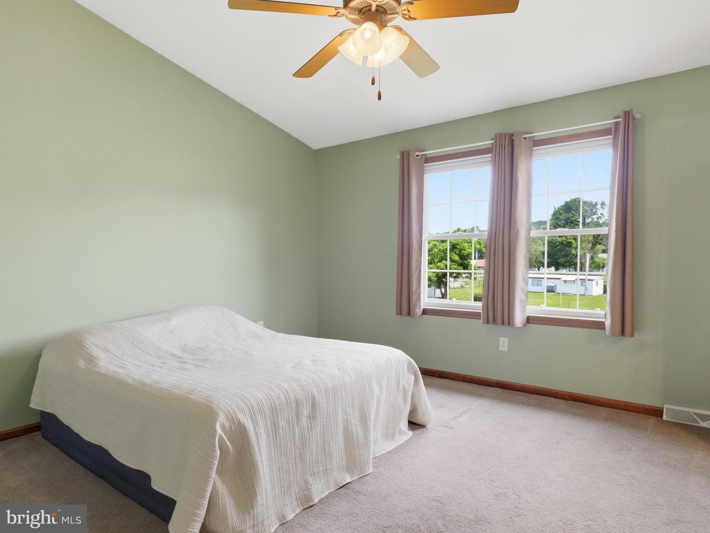 20 Colton Drive photo 16