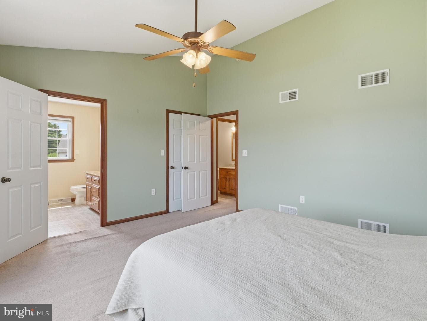 20 Colton Drive photo 17