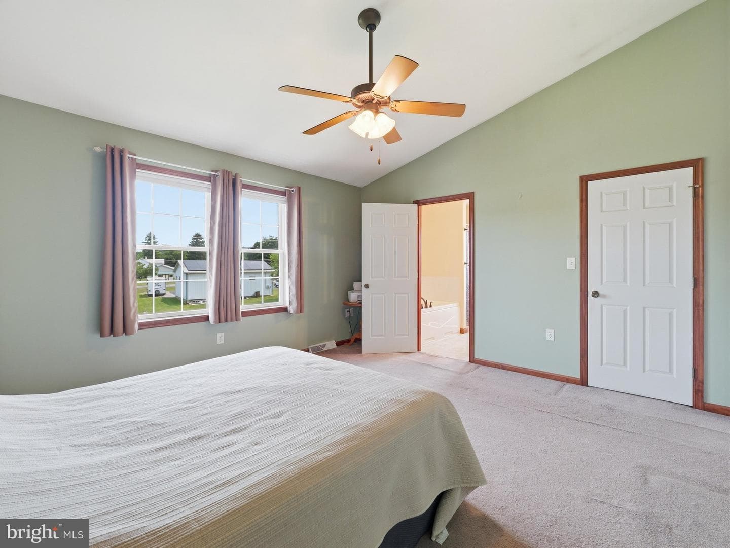 20 Colton Drive photo 18