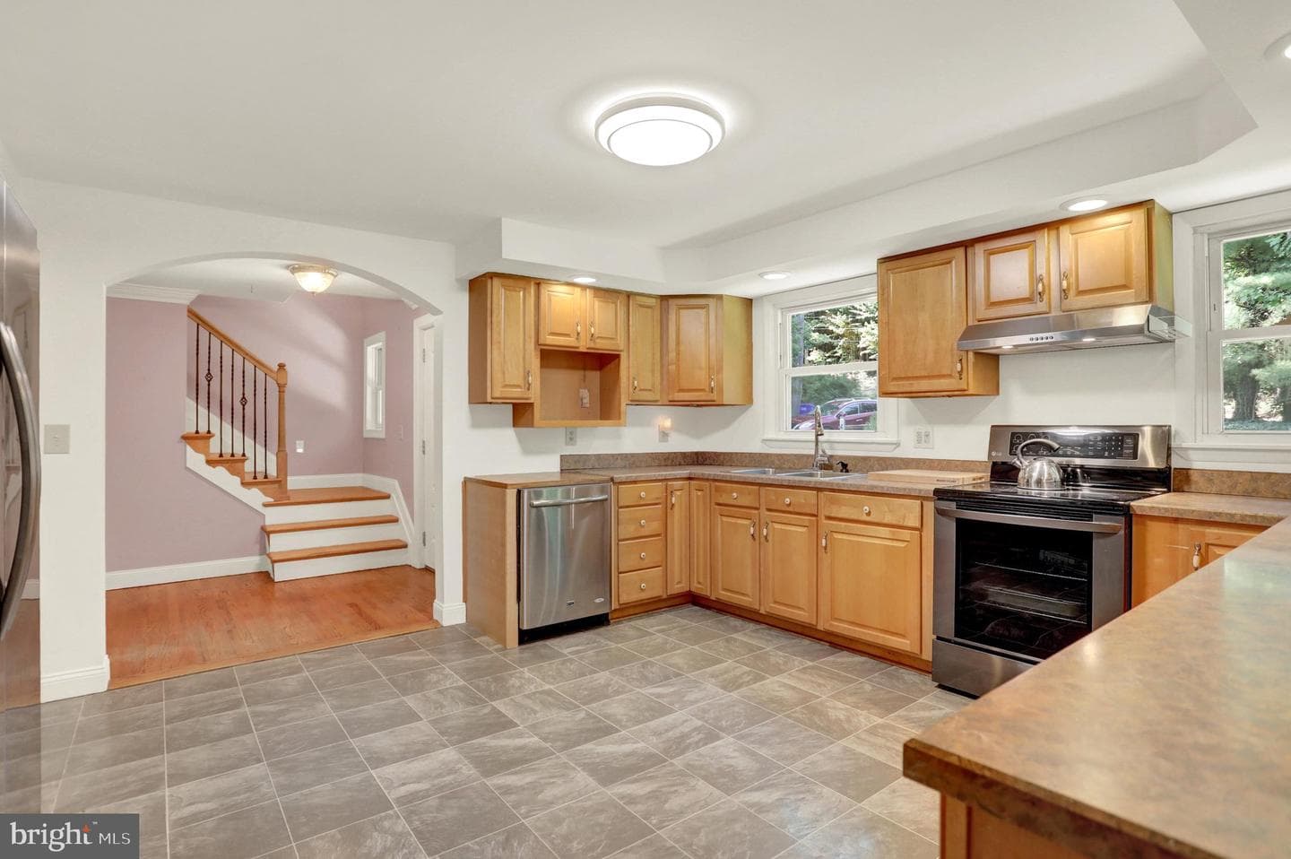 65 Sunnyside Drive photo 16