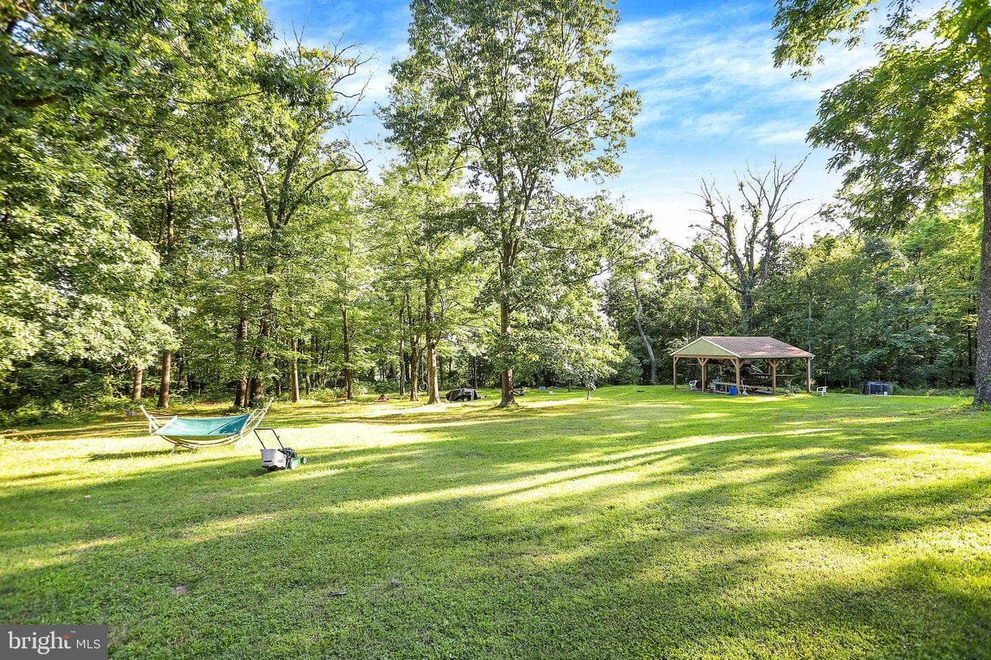 65 Sunnyside Drive photo 46