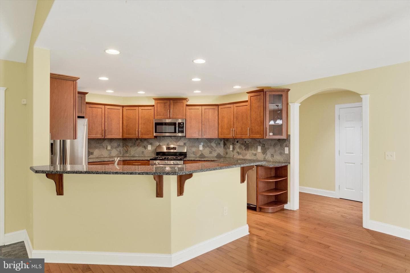 807 Genevieve Drive photo 10