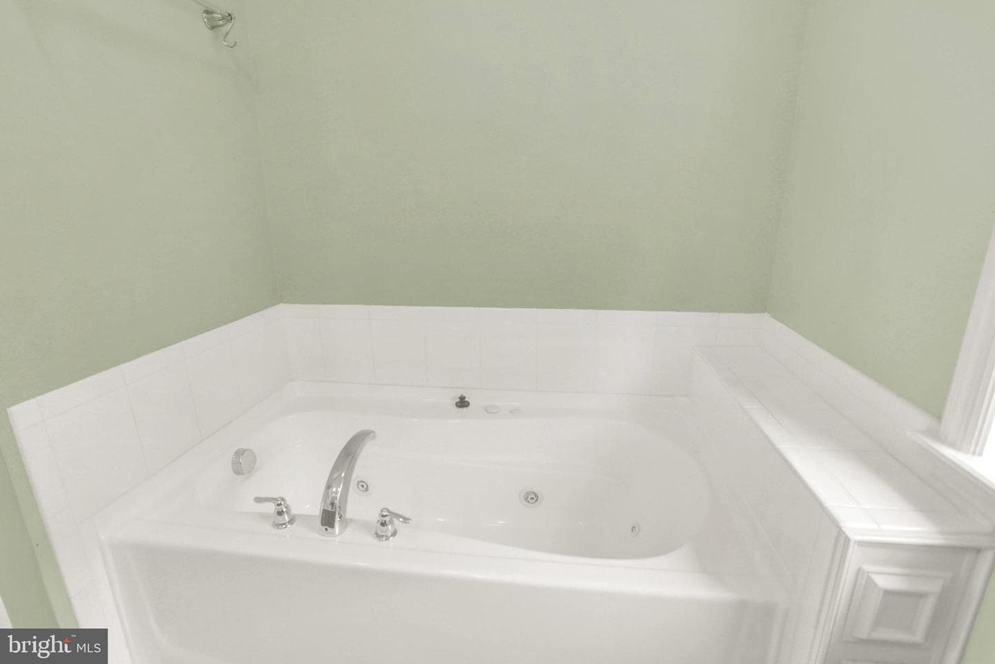 161 Walden Way photo 38