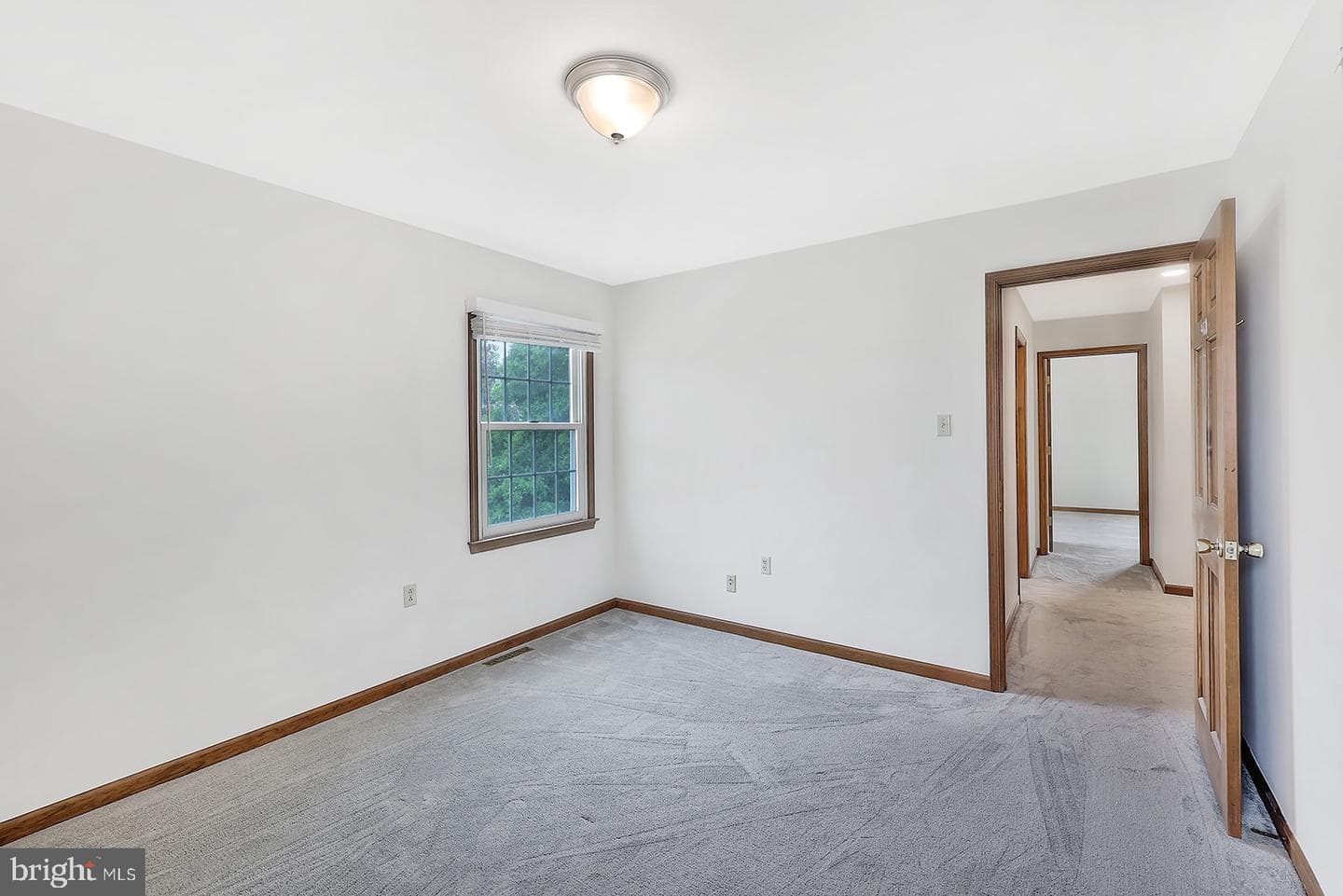 12 Victoria Way photo 23