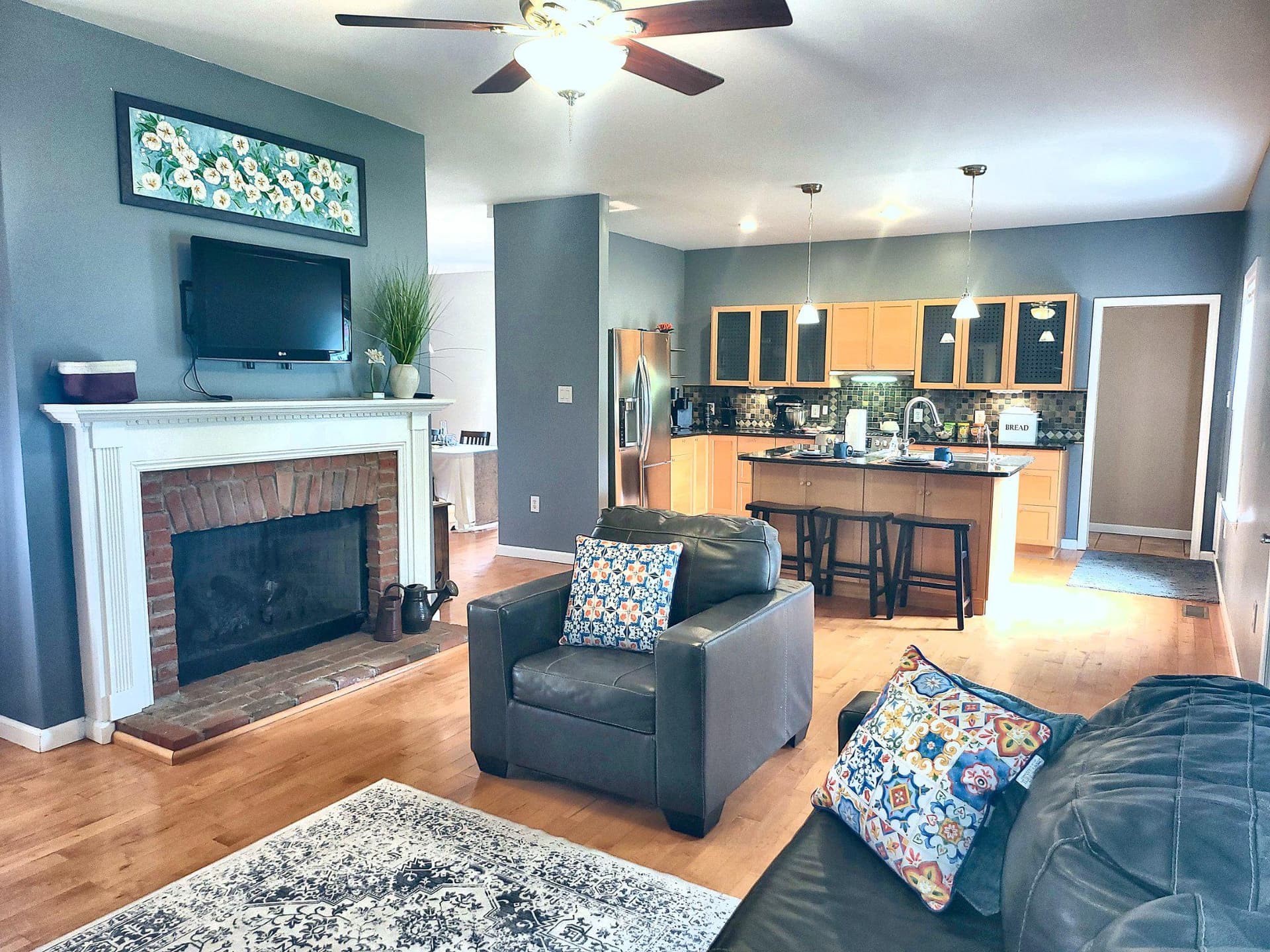 1198 Park Place photo 8