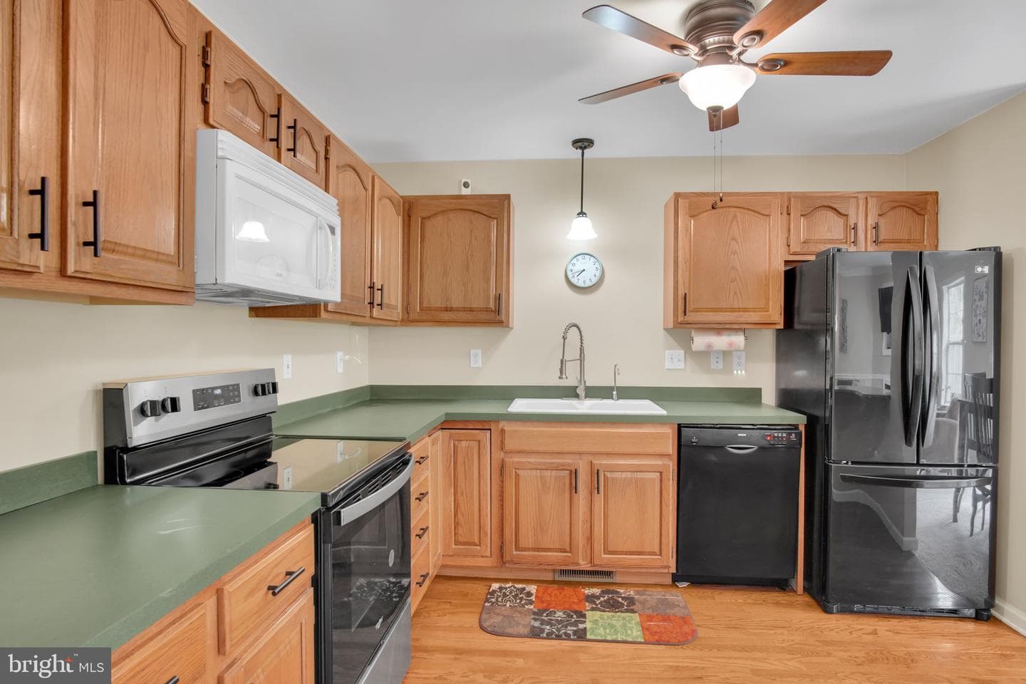 1340 Sugar Maple Court photo 6