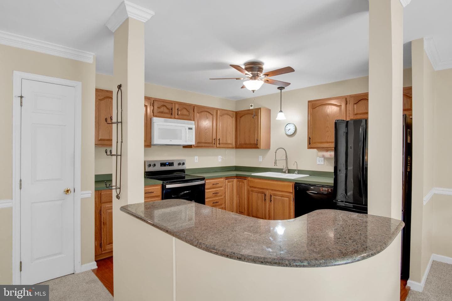 1340 Sugar Maple Court photo 9