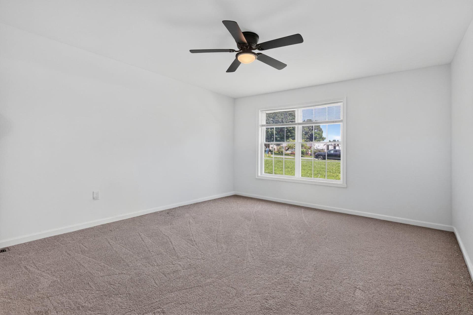 191 Greenview Drive photo 11