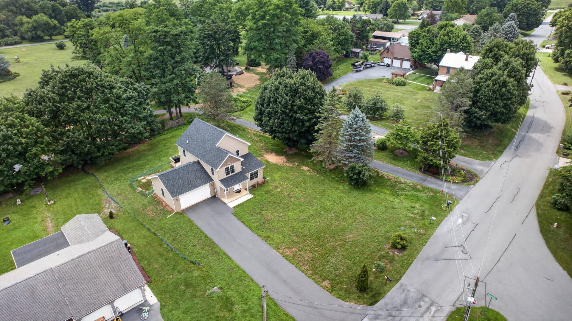 191 Greenview Drive photo 31